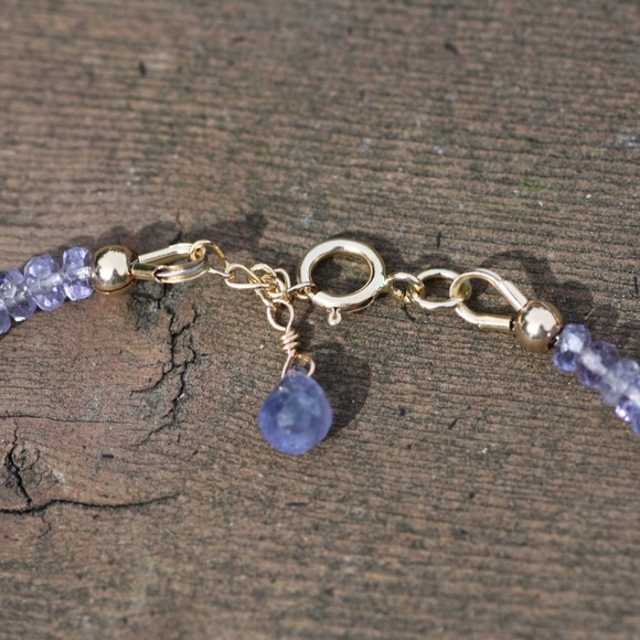 Handmade Natural Welo Opal and Tanzanite Bracelet Solid 14k Gold , 7.5" - 7.9" - Picture 3 of 7